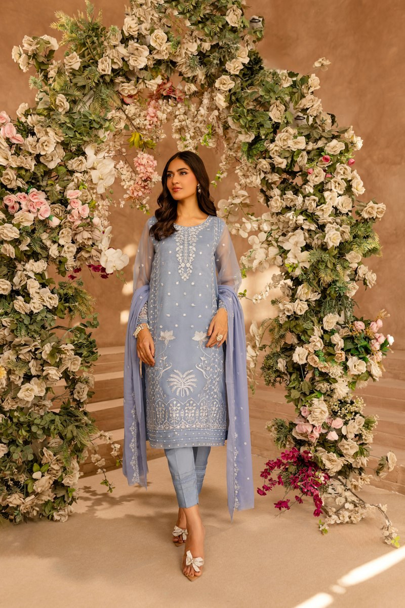 Guldasta A-Line Kurta 3 Piece Embroidered Lawn Suit in Aasmani