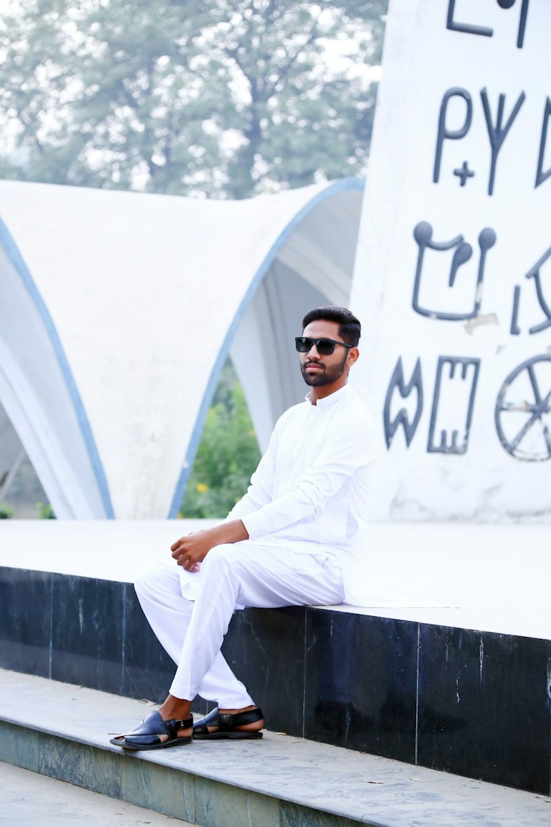 Sukoon 2 Piece Solid Cambric Suit