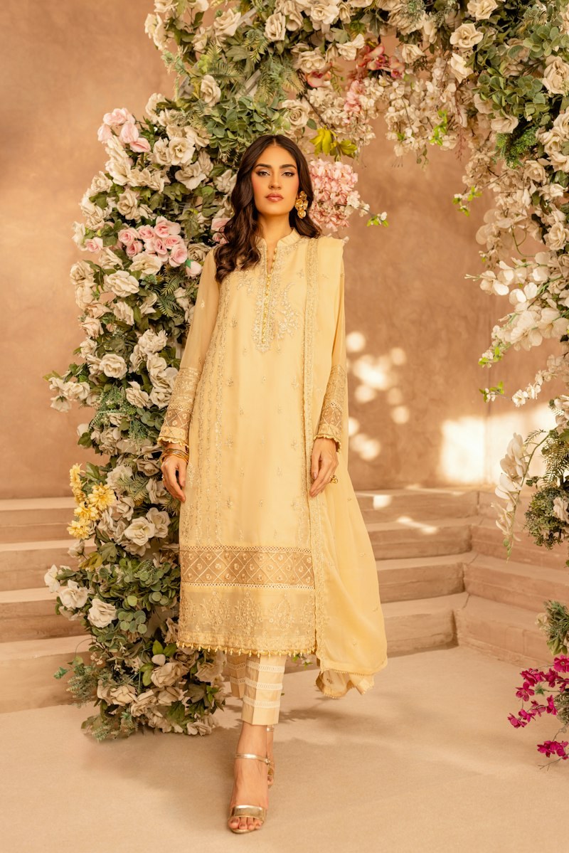 Malmal Kaftan 2 Piece Solid Malmal Suit in Chandni
